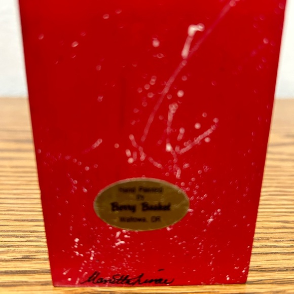 Handpainted Wooden Santa’s - Picture 4 of 13